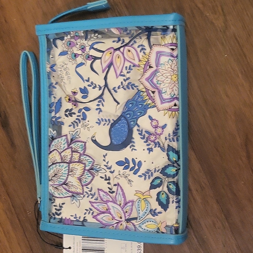 NWT Vera Bradley clear beach wristlet